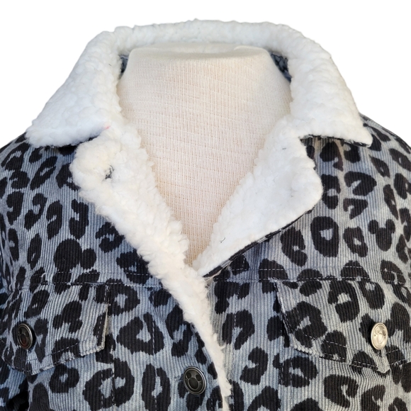 NWT Disney Mickey Mouse Corduroy Sherpa Lined Collar Jacket Size-L - Picture 2 of 14